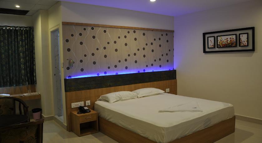 Hotel Athidi Grand